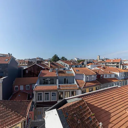 Top Floor Apartment With Sunny Balconies Porto Exterior photo