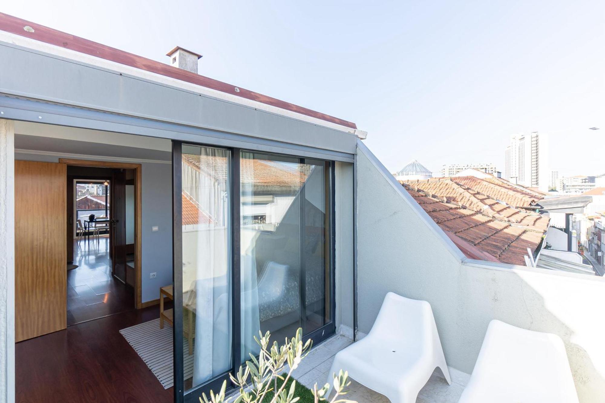 Floor With Sunny Balconies Apartamento Oporto
